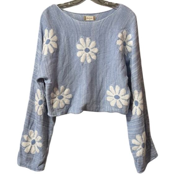 Altar'd State Sweaters - Altar'd State Size Medium Blue Floral Crop Sweater Daiseys Lightweight Cotton